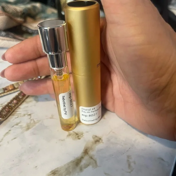 Calabasas Gold Perfume Atomizer Chanel no 5 - Picture 2 of 6